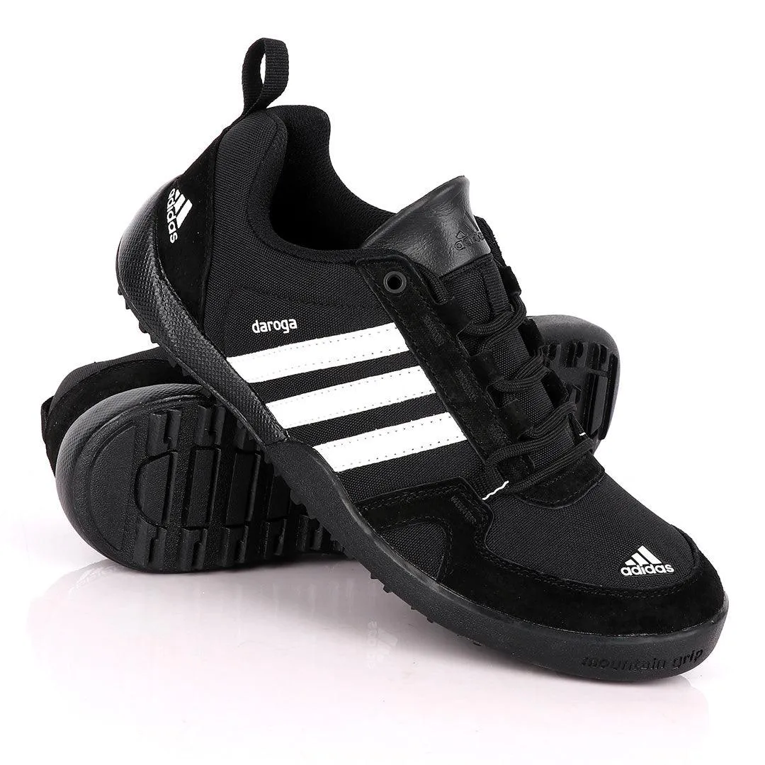 Adidas Daroga Trendy Black Sneakers