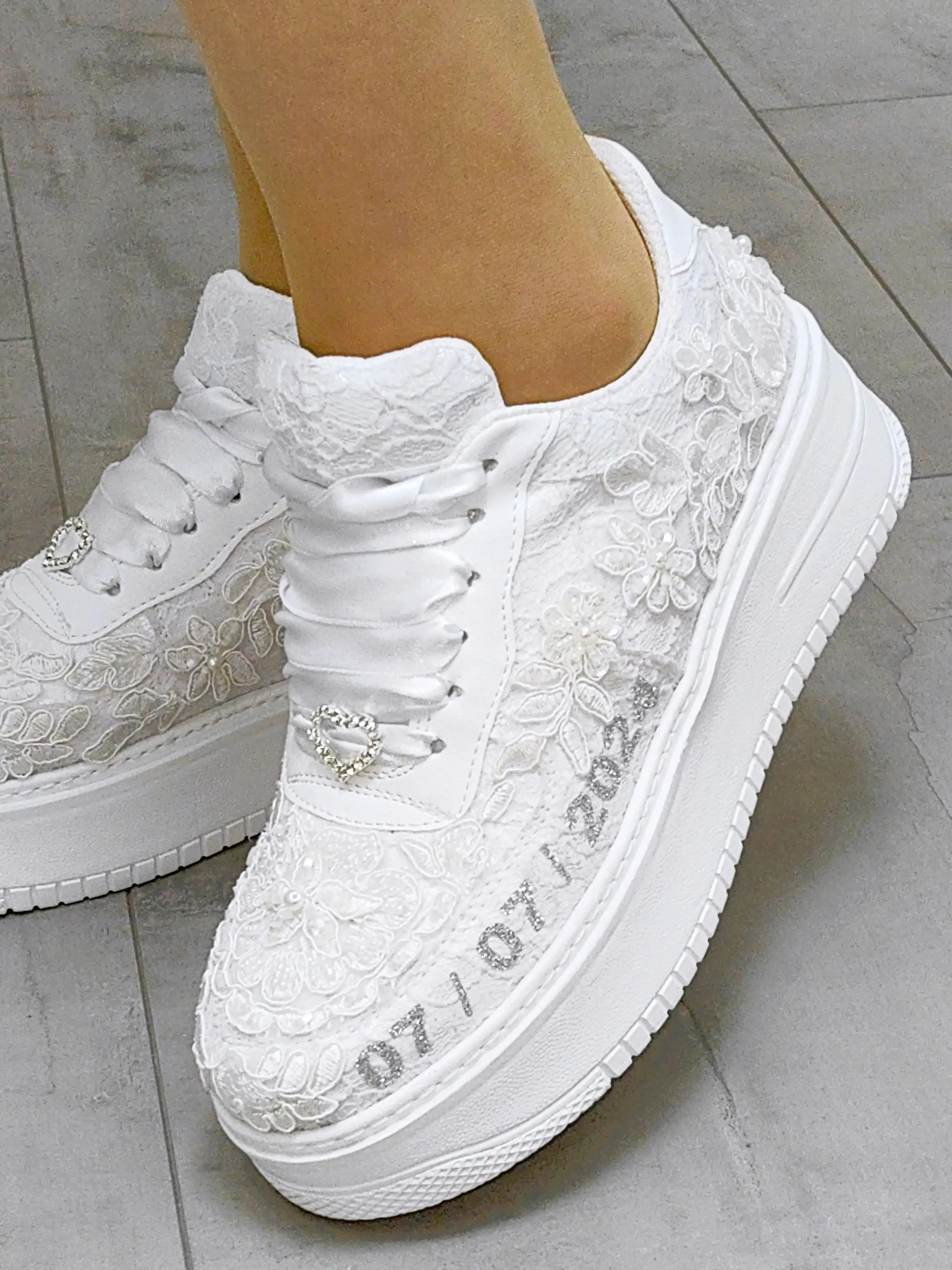 Customizable Sparkling Wedding Sneakers for Unforgettable Moments