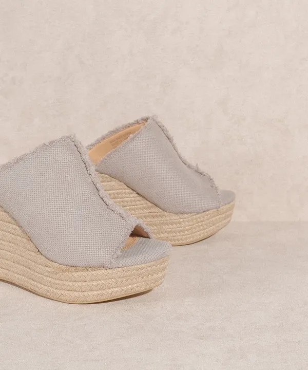 OASIS SOCIETY Bliss - Distressed Linen Wedge - Online Exclusive