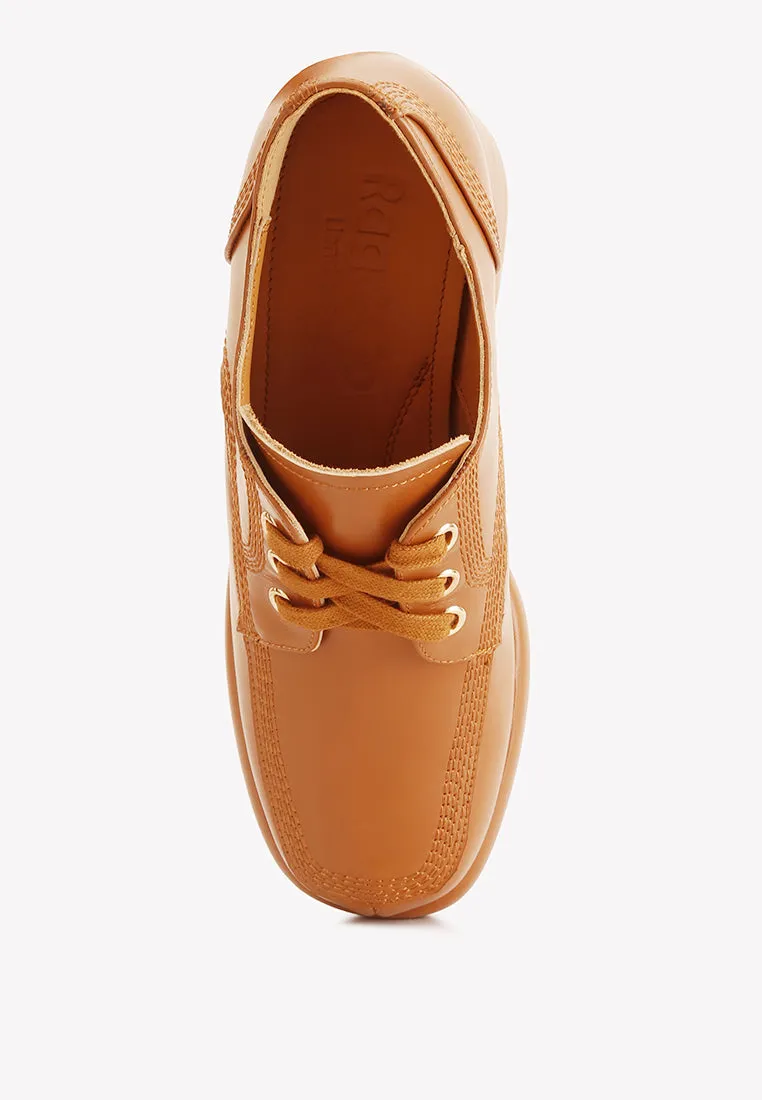 Quecha Leather Block Heel Oxfords in Tan